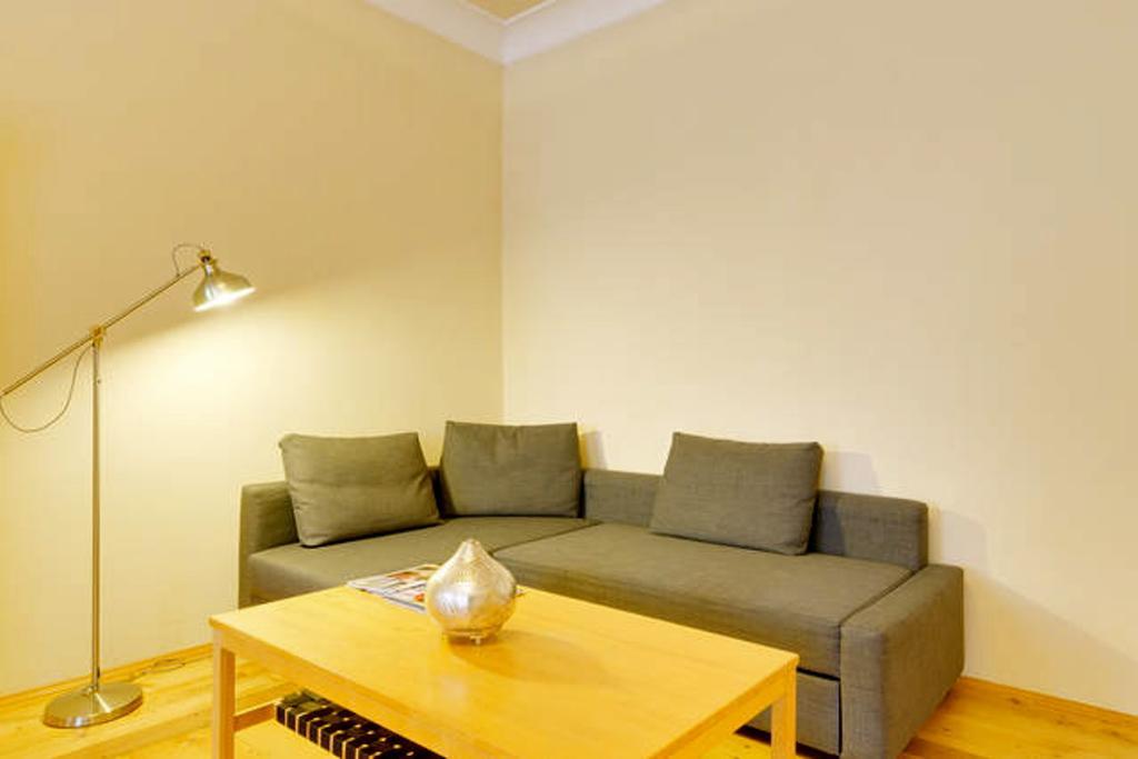 Bed and Breakfast Al Cavour 34 Тренто Экстерьер фото
